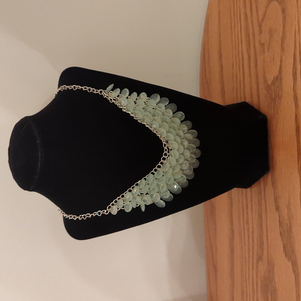 Statement necklace